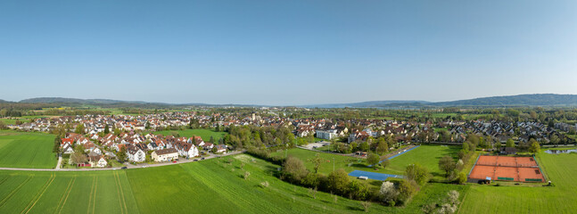 Luftbild, Panorama, Ortsansicht von B&ouml;hringen, Ortsteil der Stadt Radolfzell am Bodensee