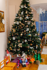 christmas tree and gifts