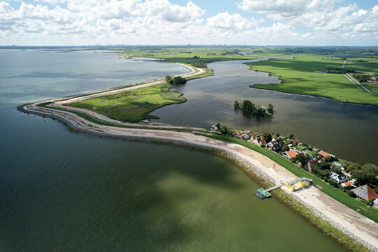 Sea wall dike for climate adaptation, Uitdam, Holland, Netherlands