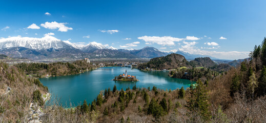 View on lake Bled located near Bled in Slovenia - obrazy, fototapety, plakaty