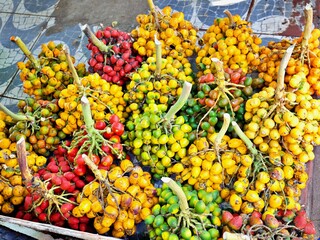 Tropische Früchte auf Markt
