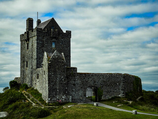 Fototapeta premium Abandoned castle in Ireland