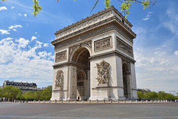 Fototapeta na wymiar Paris, France. Arc de Triomphe on a sunny day. May 9, 2021.