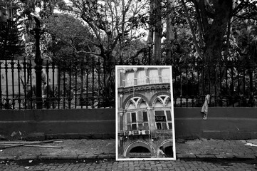 Mirror reflection, Horniman Circle, Fort, Bombay, Mumbai, Maharashtra, India, Asia