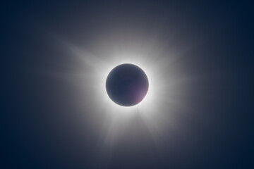 Total solar eclipse with full corona