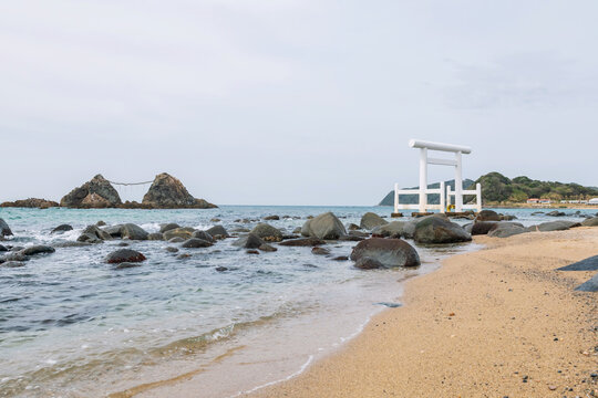 Sakurai Futamigaura couple stones and torii gate, Itoshima