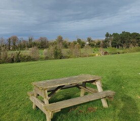 Picnic bench