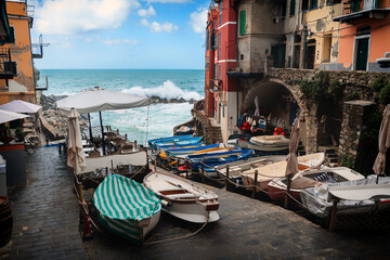 The town of Riomaggiore in the Cinque Terre National Park. Small towns of Italy. - obrazy, fototapety, plakaty