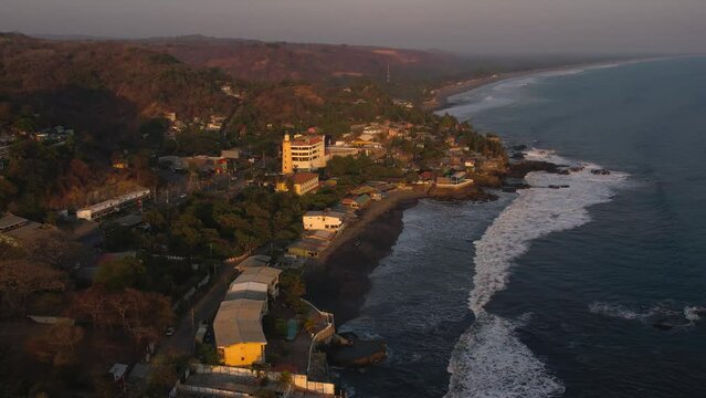 Playa El Obispo, La Libertad, El Salvador