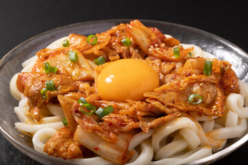 豚キムチ　冷やしうどん