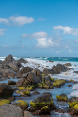 Fototapeta na wymiar Breaking surf Aruba
