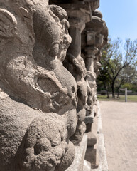 Obraz premium The pillars of the Kailasanathar Temple also referred to as the Kailasanatha temple, Kanchipuram, Tamil Nadu, India. It is a Pallava era historic Hindu temple.