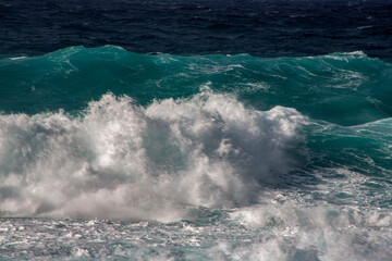 奄美の海, ダイナミックな海, 美しい波, 美しい波色, 