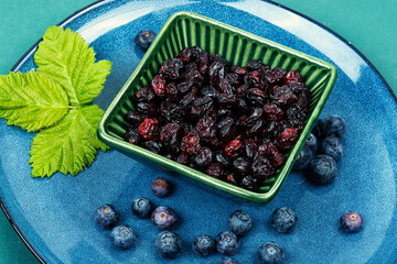 Fresh and dried berries, snack.
