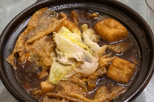 Bak kut teh serving in clay pot, a pork rib dish cooked in broth