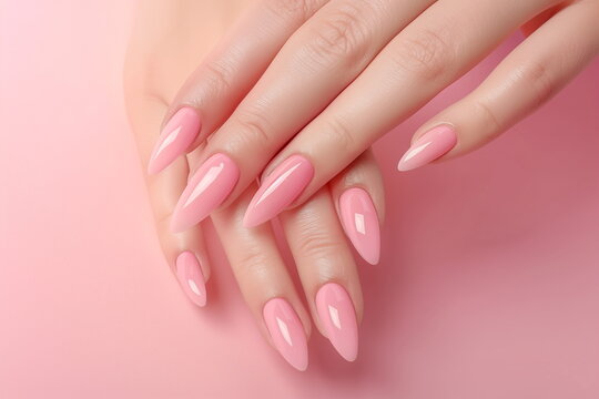 Soft purple almond nails for a delicate and feminine look, great for subtle beauty and romantic styles