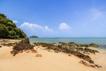 Fototapeta na wymiar Beautiful beach on the tropical sea at Phayam island, Ranong Province, Thailand.