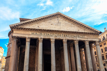 Fototapeta premium Exterior of Pantheon in Rome, Italy