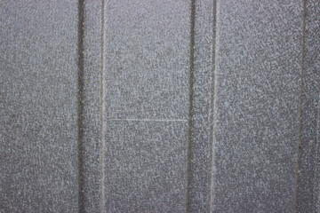 Symmetrical Frosted Patterns on a Cold Metal Surface