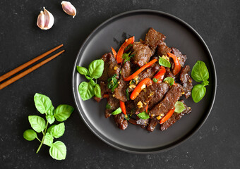 Thai style stir-fry beef with vegetables