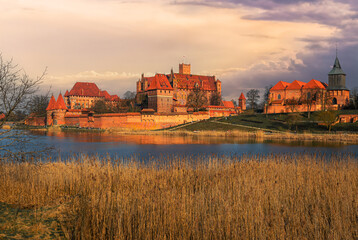 Naklejka na ściany i meble Malbork Castle, capital of the Teutonic Order in Poland 