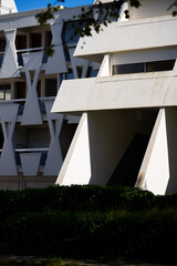 modern diagonal concrete wall detail - La Grande-Motte, France