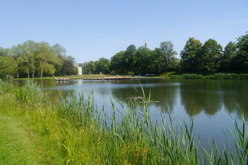 Wörlitzer See im Wörlitzer Park im Dessau-Wörlitzer Gartenreich