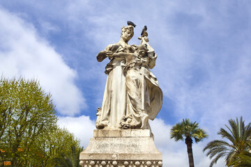 Fototapeta na wymiar Statue of the Attachment in Menton to France