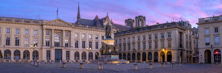 Beautiful Evening Panorama of Place Royale in Reims - France - 785080235