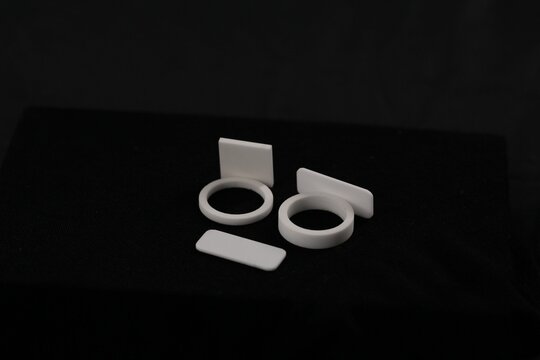 Beryllium oxide ceramics, specialty ceramics, Beo