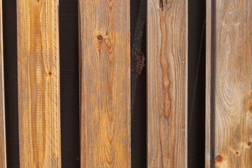 Brauner Lattenzaun aus Holz, Hintergrundbild, Deutschland