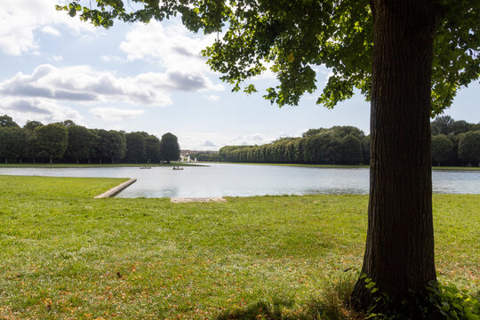 lake in the park