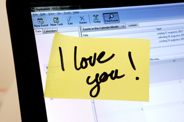 Post it note reminder I love you!