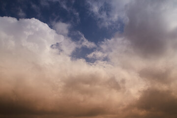 Obraz premium Sunlight on the clouds close-up