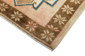 Textures and patterns in color from woven carpets - 785418014