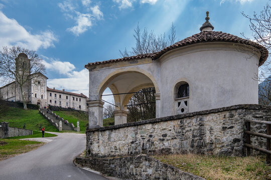 Feltre, Santuario dei Santi Vittore e Corona