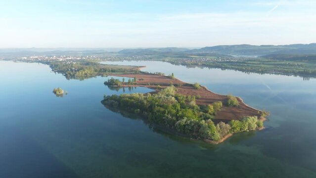 Die Halbinsel Mettnau bei Radolfzell am Bodensee