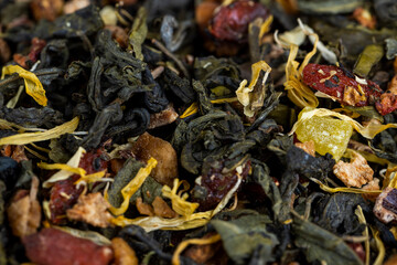 dry green tea with jasmine flowers, calendula, pineapple slices