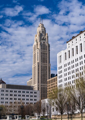 Ornate Art Deco LeVeque tower stands tall above the Columbus Ohio skyline