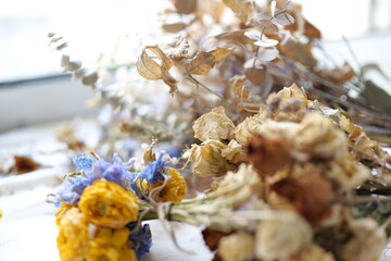 Home diy dry bouquet, roses, leaves, green lifestyle, environmental protection, beautiful yellow...