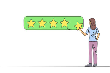 Single continuous line drawing happy woman standing holding 1 star and wants to make it 5 star array. Satisfied customers and give a perfect rating. Star rating. One line design vector illustration