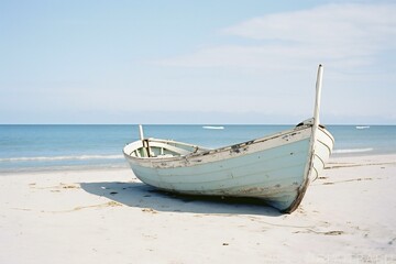 Fototapeta na wymiar Fishing boat on the beach in a sunny day, Sri Lanka