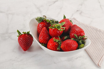 Sweet srawberry in the bowl