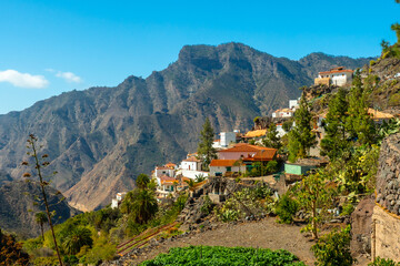 Fototapeta na wymiar Beautiful mountain village near Roque Nublo in Gran Canaria, Canary Islands