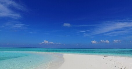 Obraz premium Beautiful view of a calm sea on a summer sunny day