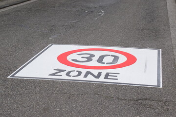 limit 30 zone sign