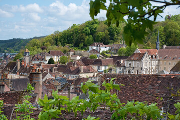 Tonnerre, Bourgogne, France, Blick von der Église Saint-Pierre auf die Stadt