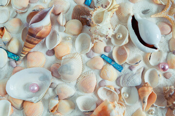 Lots of colored shells, pearls and starfish.