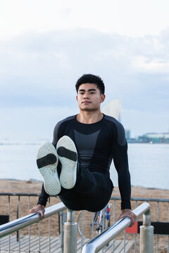 Portrait of a motivated asian sportsman