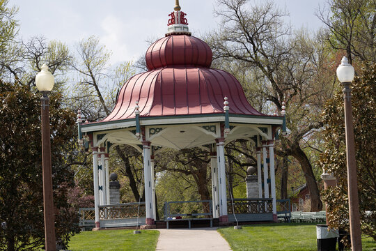 structures and buildings at tower grove park pavilion